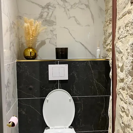 Luxury Private Duras