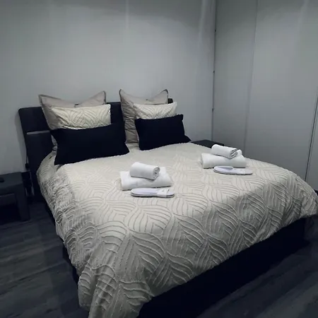 Luxury Private