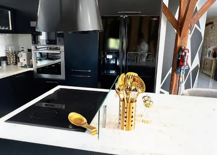 Luxury Private Duras