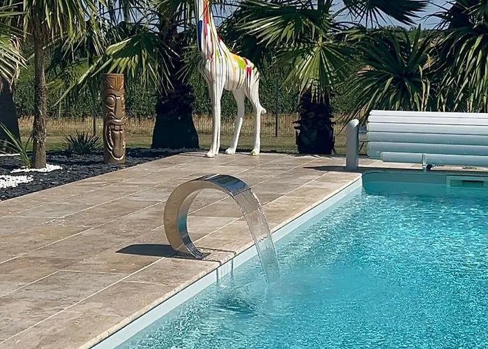 Luxury Private * Duras